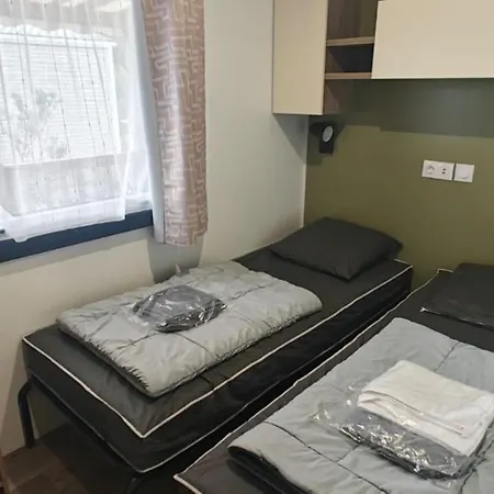 Parque de Campismo Mh310 2 Et 2 Salles De Bain De 40m2 Dans 4 Etoiles *