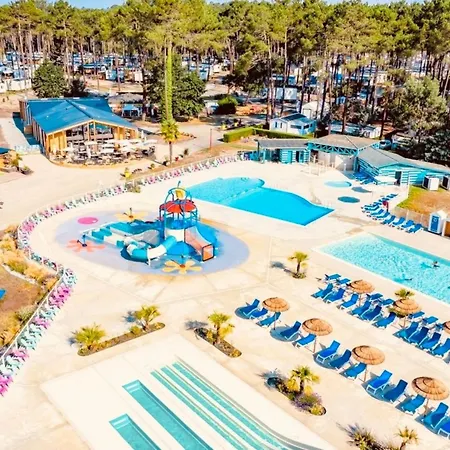 Mh310 2 Et 2 Salles De Bain De 40m2 Dans 4 étoiles * Saint-Julien-en-Born